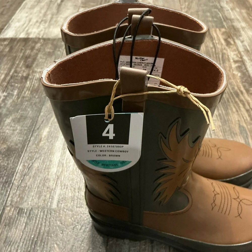 Kids Brown and Black Western Rain Boot Size 4